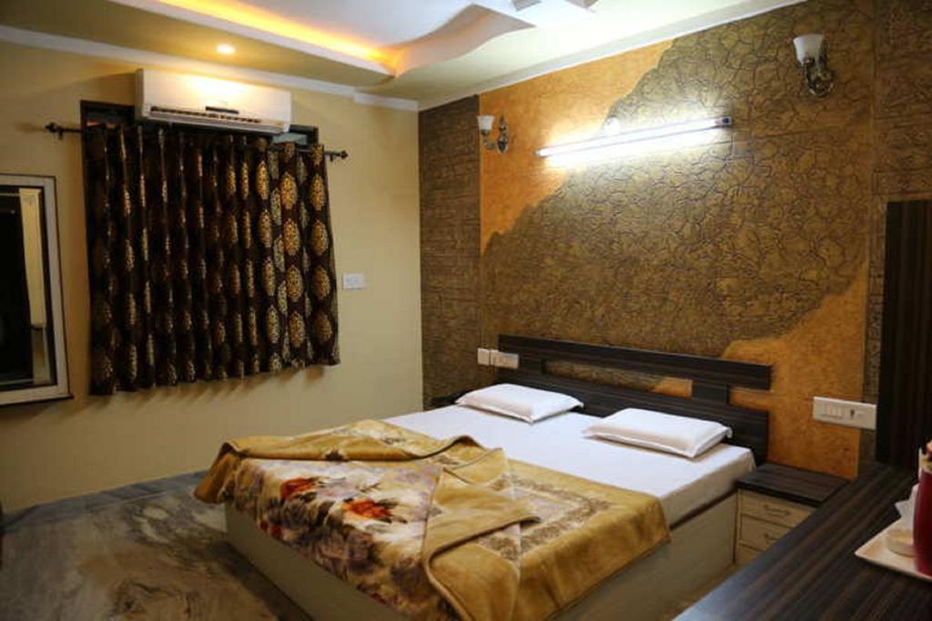 Hotel Kingdom Palace ウダイプル 部屋 写真