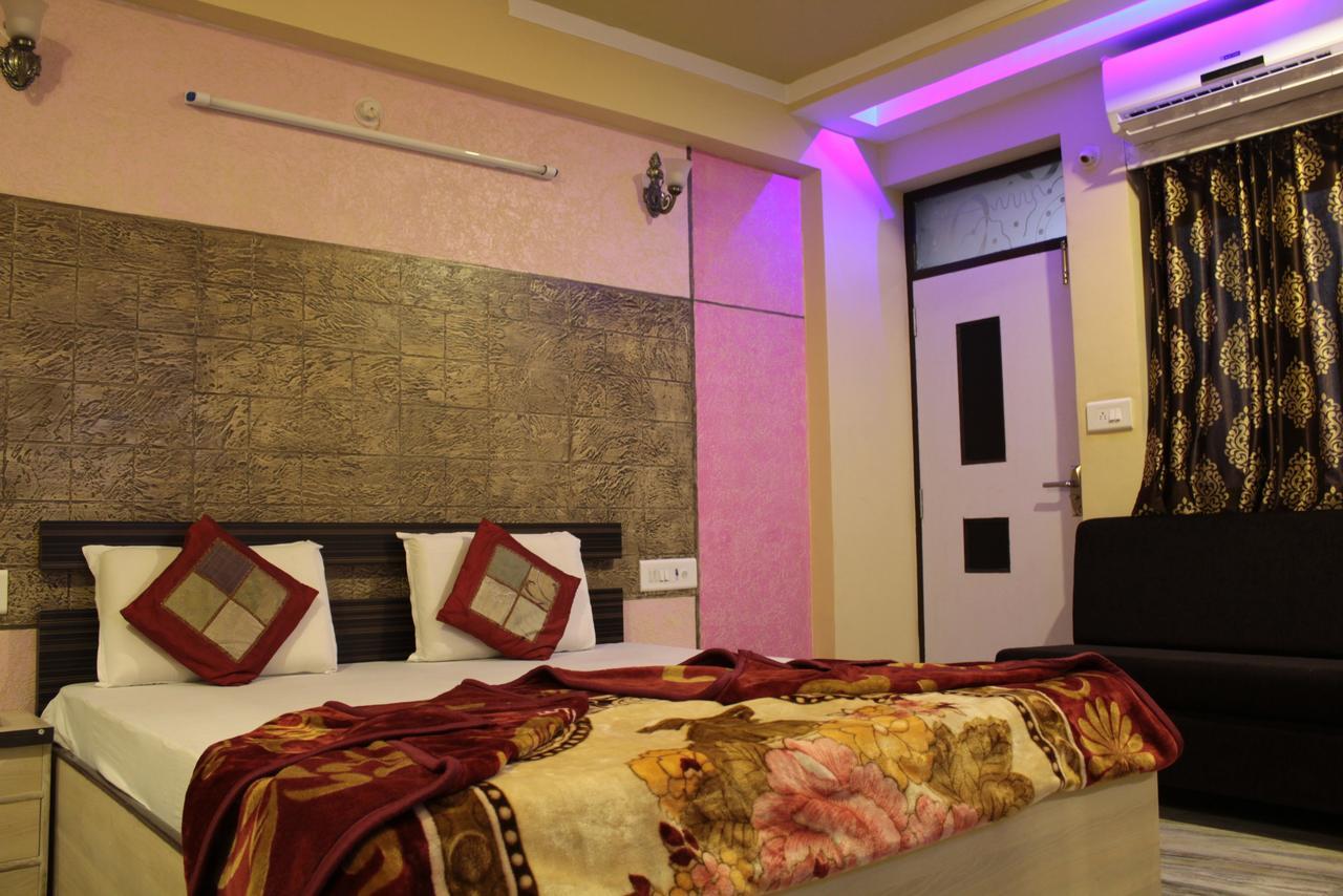 Hotel Kingdom Palace ウダイプル 部屋 写真
